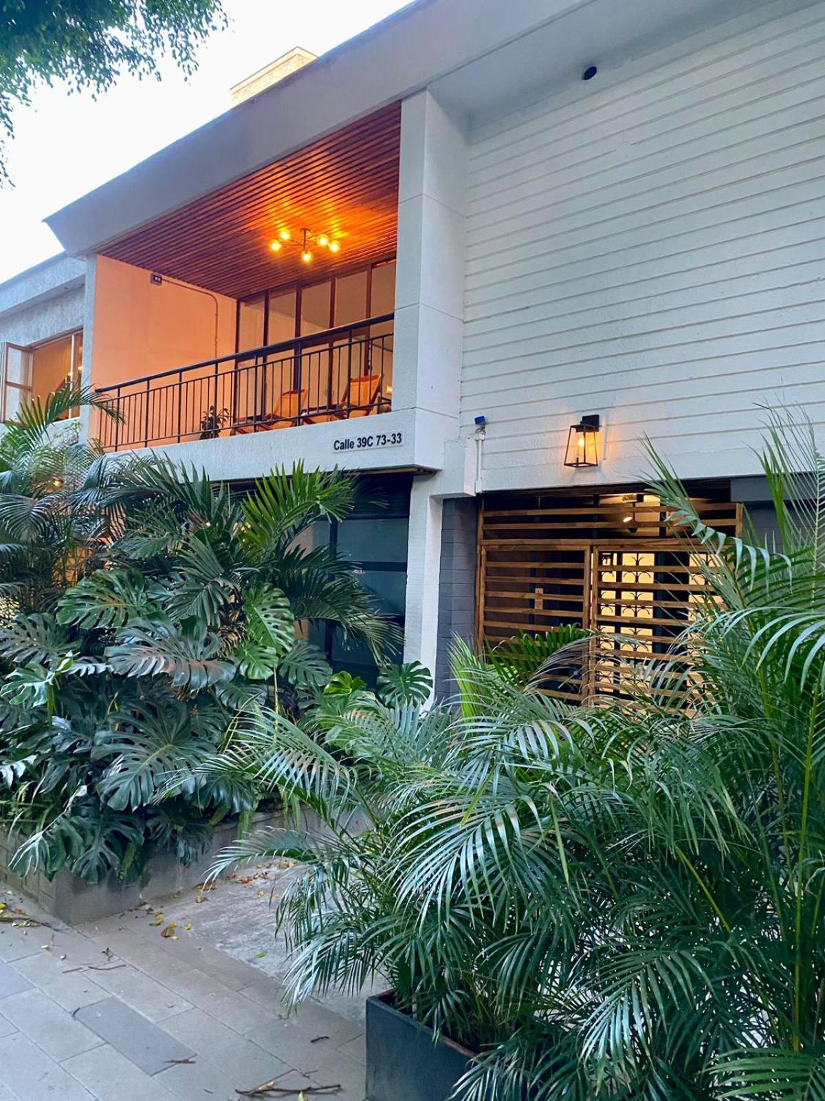 Casa Mosaiko Primer Parque Laureles 메딜린 외부 사진