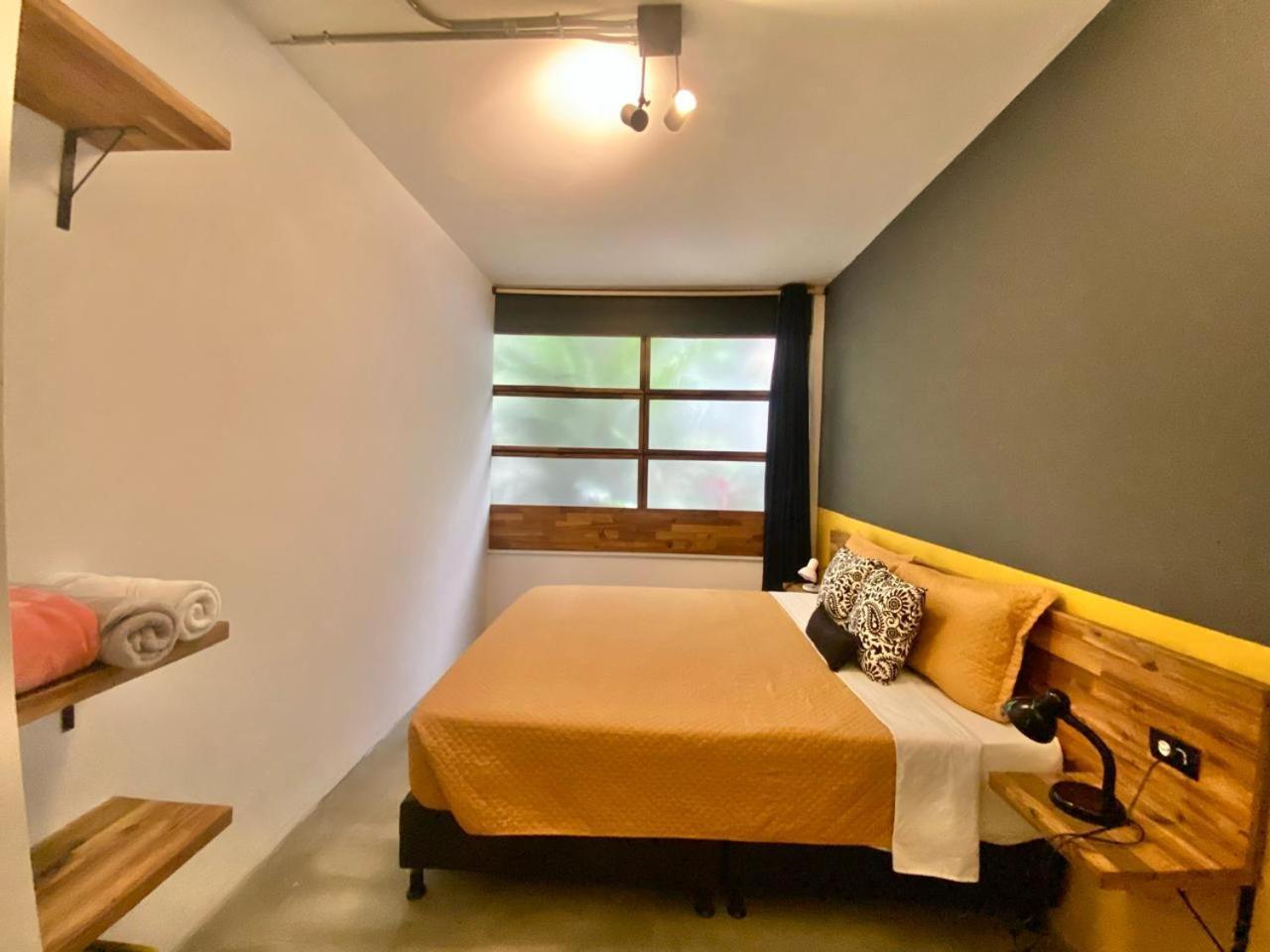 Casa Mosaiko Primer Parque Laureles 메딜린 외부 사진